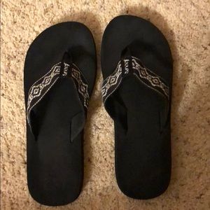 Black Reef flip flops